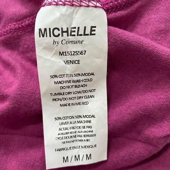 Michelle by Comune Taurus Zodiac Constellation Print Tee Shirt Magenta Size Med - Picture 7 of 7